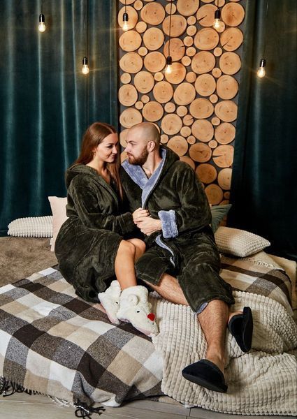 Фото Парні халати (Family Look) Хакі | Теплий Велсофт (З капюшоном) &ndash; купити в Bluebell Room