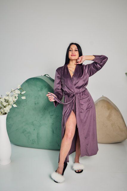 Фото Жіночий довгий халат Velour Luxe | Плюшевий велюр на бавовні (Лаванда) &ndash; купити в Bluebell Room