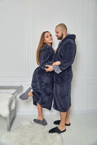 Фото Парний комплект махрових халатів з капюшоном кольору графіт з сірим &ndash; купити в Bluebell Room