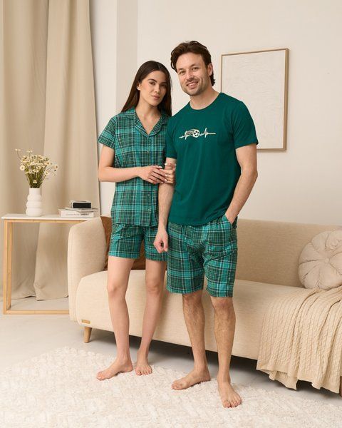 Фото Парні піжами Family Look | Набір зелених комплектів Футбол та клітинка &ndash; купити в Bluebell Room